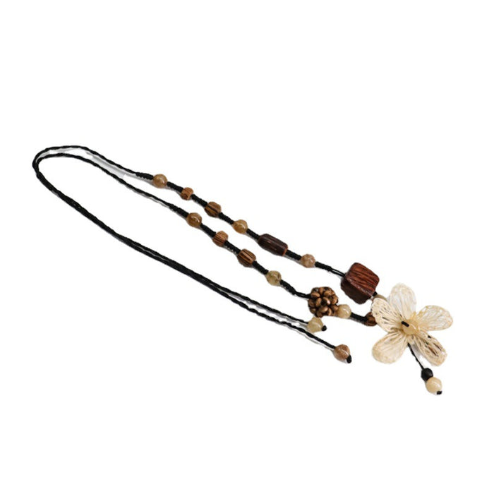 Wholesale Personalized Fashion Sweater Chain Women's Handmade Weaving Five Leaf Flower Pendant Wooden Hanging Chain Necklace Jewelry