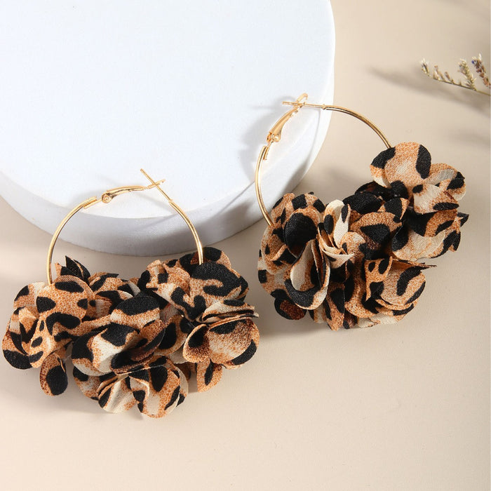 Wholesale Leopard print round petal earrings earrings earrings, retro high-end earrings