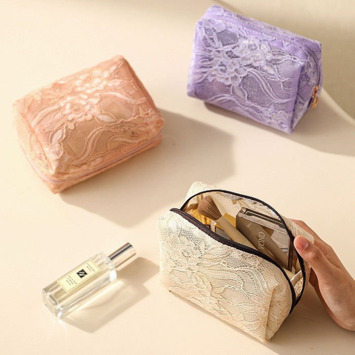 Wholesale Fashion Lace Makeup Bag Small Travel Cosmetic Pouch Beige Nylon Boutique Resale