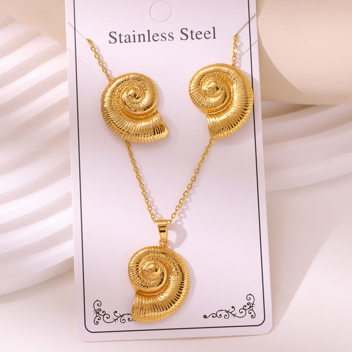 Wholesale RetroEarrings Necklace Stainless Steel Gold-Plated Jewelry