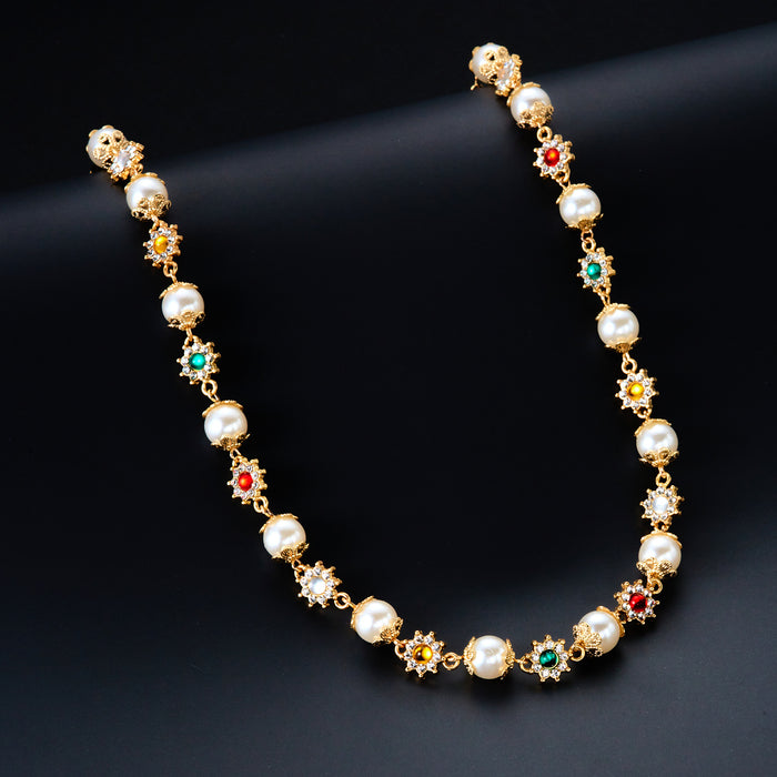 Wholesale niche diamond pearl ing necklace female design sense pearl colored diamond flower necklace
