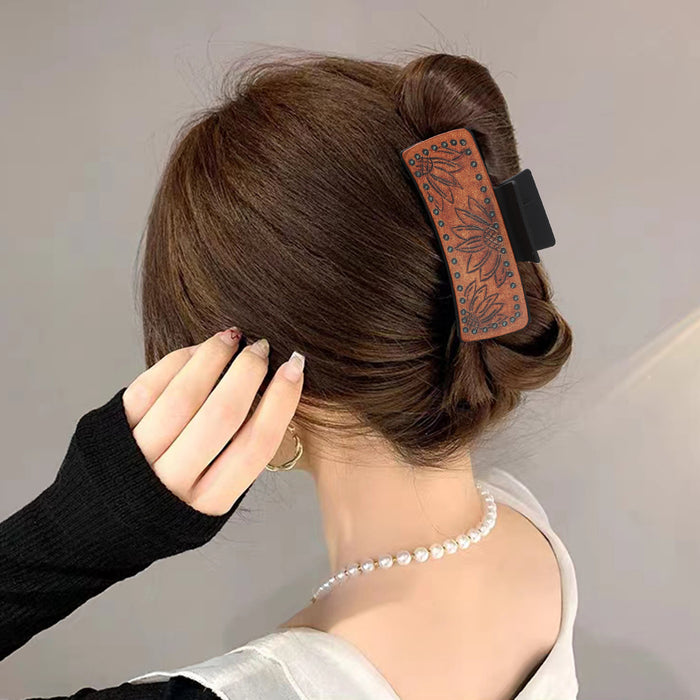 Wholesale Western Style Leather Hairpin Sunflower Pattern Clip Women Shark Clip
