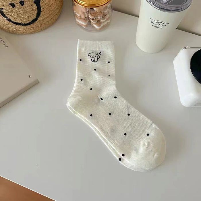Wholesale White socks, middle tube socks, polyester socks, breathable mesh