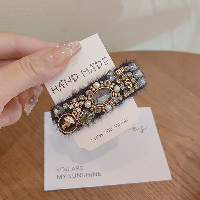 Wholesale retro Plush Women's hair clip