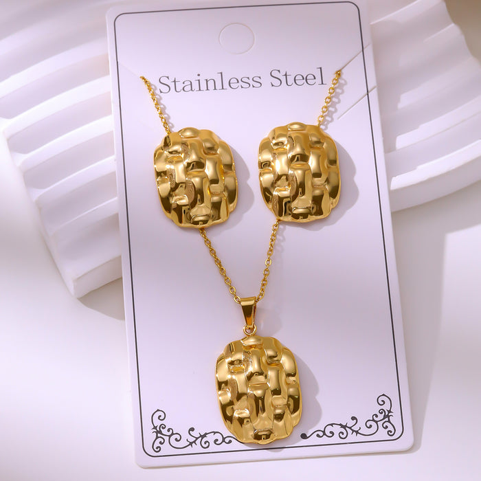 Wholesale RetroEarrings Necklace Stainless Steel Gold-Plated Jewelry