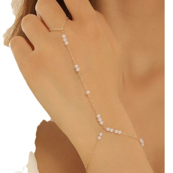 Wholesale Pearl Finger Chain Personality Ladies Temperament Bracelet Metal Wear Finger Bracelet