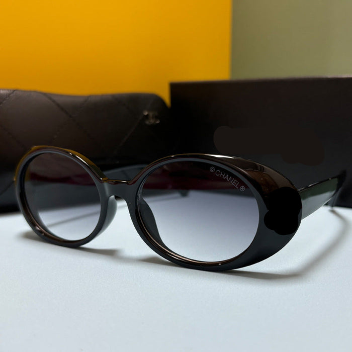 Wholesale  Oval Anti-UV Sunglasses Women's  Thick Edge Sunglasses