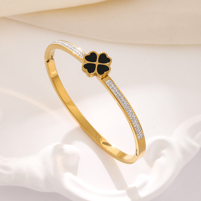 Wholesale Four-leaf clover titanium steel gold-plated bracelet