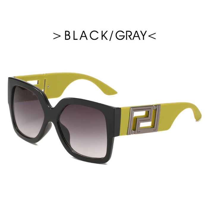 Wholesale Frame trendy sunglasses for women, square wide leg personalized sunglasses for men, internet famous street photography glasses