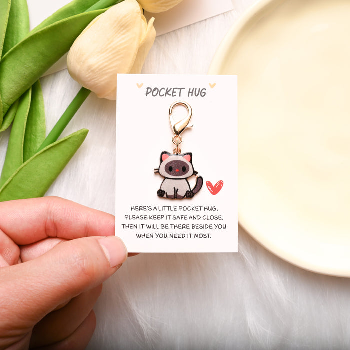 Wholesale Cute and able cartoon cat keychains