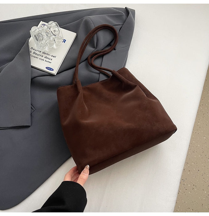 Wholesale Retro suede tote bag, fashionable large capacity armpit bag, casual commuting shoulder bag