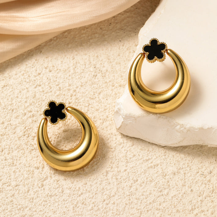 Wholesale Five-leaf clover earrings geometric stainless steel metal oval earrings