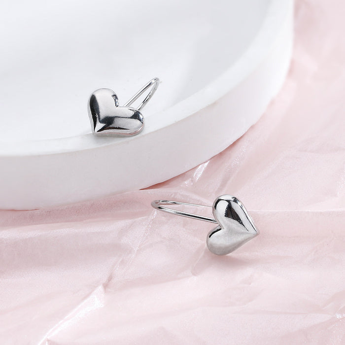 Wholesale Simple and three-dimensional heart-shaped ear hook temperament U-shaped short smooth heart-shaped earrings