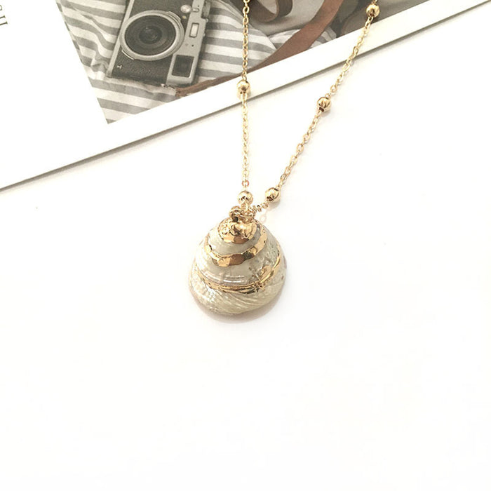 Wholesale Bohemian Beach Style Shell Pendant Necklace Gold Plated Edge Jewelry Accessory MOQ≥2