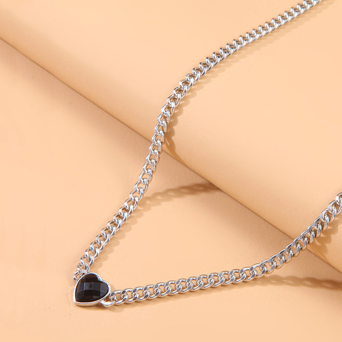 Wholesale Love stainless steel necklace, geometric metal collarbone chain, necklace, personalized accessory