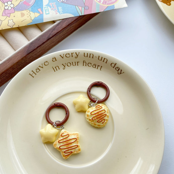 Wholesale Love keychain, student accessories, gift pendant, couple pendant