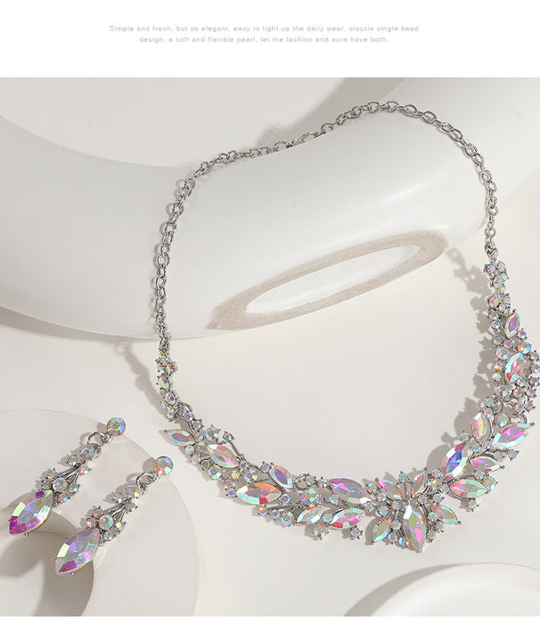 Wholesale Fashion Crystal Necklace Earrings Jewelry Set Dress Fashion Versatile Accessories