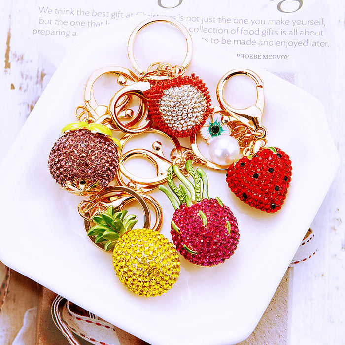 Wholesale Diamond studded car keychain metal pendant keychain ring gift