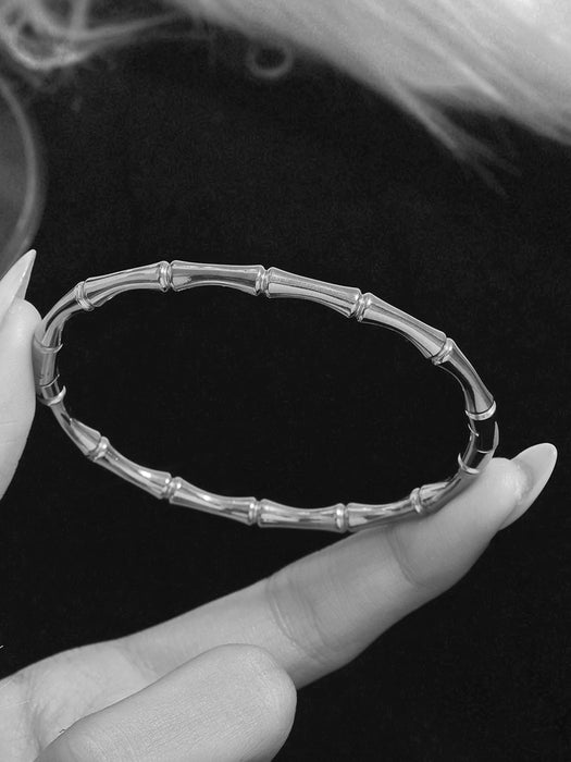 Wholesale Chic Love Heart Titanium Steel Bracelet With Zircon Crystals Electroplated Silver Women S Jewelry Accessory