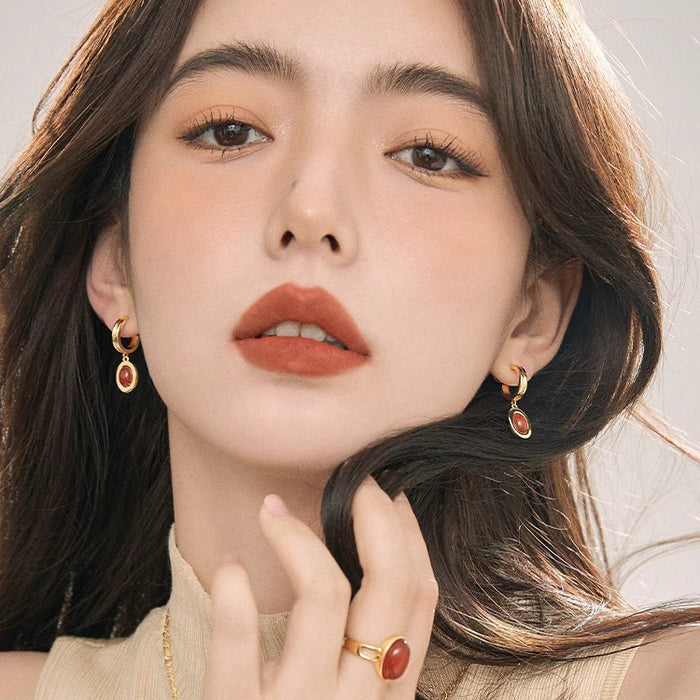 Wholesale Retro Red Agate Earrings Made of Beimu, High end, Light Luxury, Versatile, and Unique Design