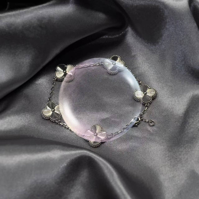 Wholesale Stylish Four Leaf Clover Bracelet In Gold Stainless Steel Chic Gift For Everyday Wear