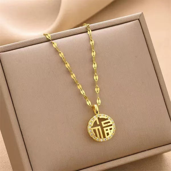 Wholesale Necklace women's summer high-end cat eye titanium steel necklace simple summer matching