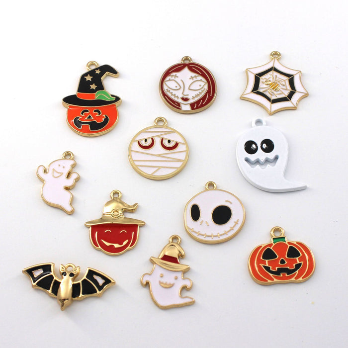 Wholesale 10pcs  Series  Alloy Dripping Oil Earrings Pendants Jewelry Accessories Factory