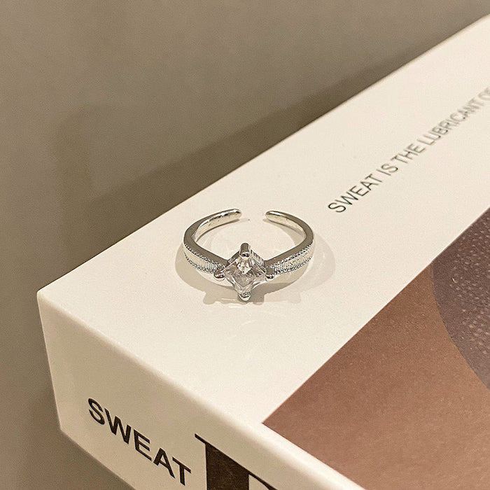 Wholesale Simple geometric cross opening ring, fashionable, niche, personalized, butterfly temperament, versatile, high-end feeling