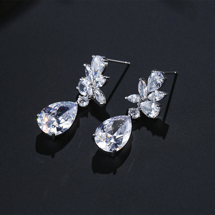 Wholesale Exquisite and Creative Water Droplet Petal Earrings with Women's Micro inlaid Zircon, Fashionable and Versatile Bridal Earrings
