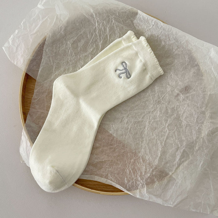 Wholesale Lace Embroidered Bow Socks Combed Cotton Middle Tube Socks Stacked Socks