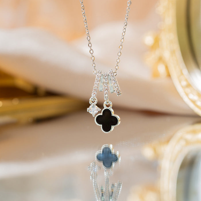 Wholesale Four-Leaf Clover Shell Necklace Luxury Women' s choker necklace long necklace Jewelry