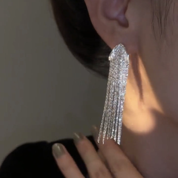 Wholesale Tassel earrings, atmospheric chain earrings, light luxury and high-end earrings