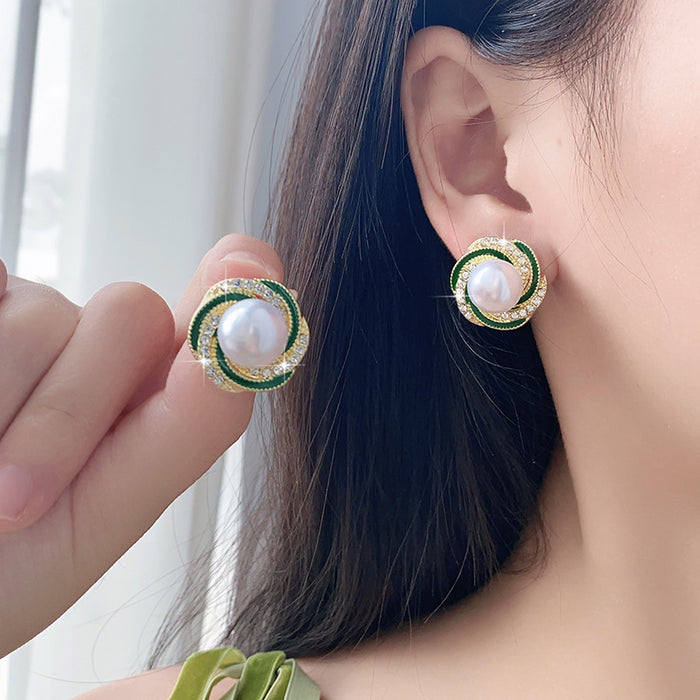 Wholesale green stud earrings simple small fresh earrings earrings