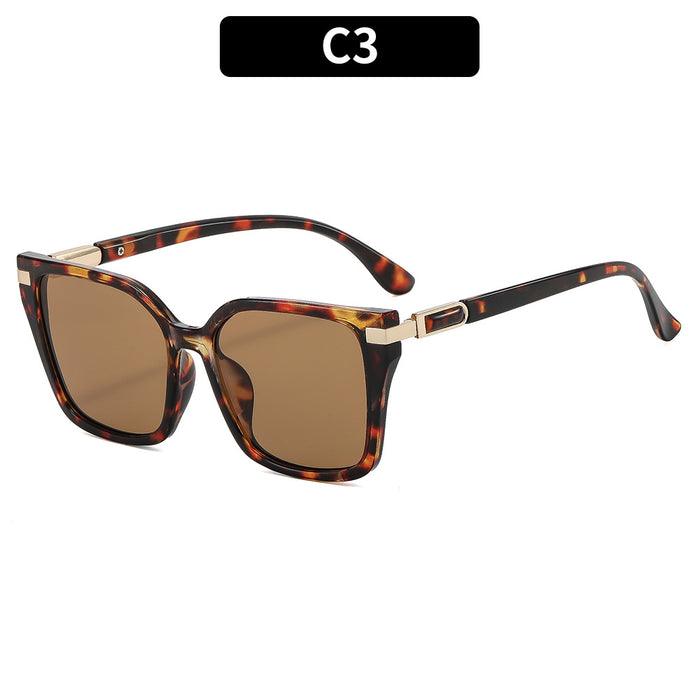 Wholesale Retro Square Frame Sunglasses UV400 Sun Protection for Women Men Trendy Chic Fashion Accessory