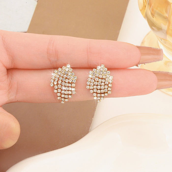 Wholesale Earrings with a high-end feel, full of diamond leaves, fashionable tassel earrings, new earrings, light luxury, niche, versatile