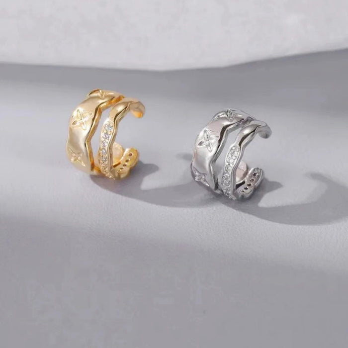 Wholesale Light luxury trendy flu wave double-layer geometric earrings without ear holes, elegant ear bone clip earrings