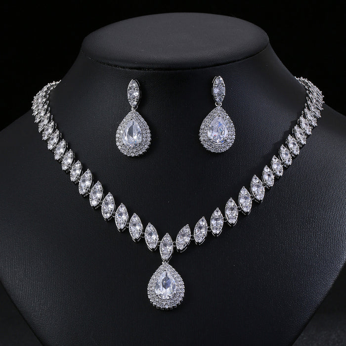 Wholesale Luxury Water Drops Zircon Necklace Earrings suit Festival Wear