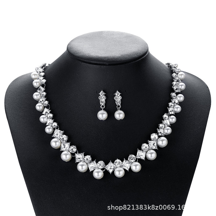 Wholesale Pearl and gemstone necklace earring set