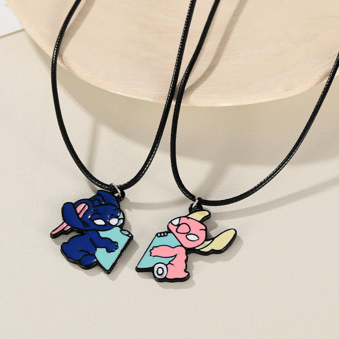 Wholesale Wing necklace pendant, fashionable ornament, necklace