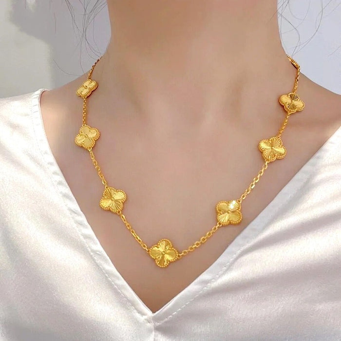 Wholesale Premium Gold Clover Bracelet, New Handpiece, Exquisite and Versatile