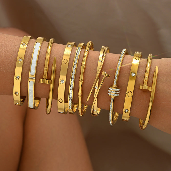 Wholesale Titanium Steel 18K Gold Plated Four Leaf Clover Bangle Set Row Set Sparkle Design Trendy Fashion Jewelry Accessory