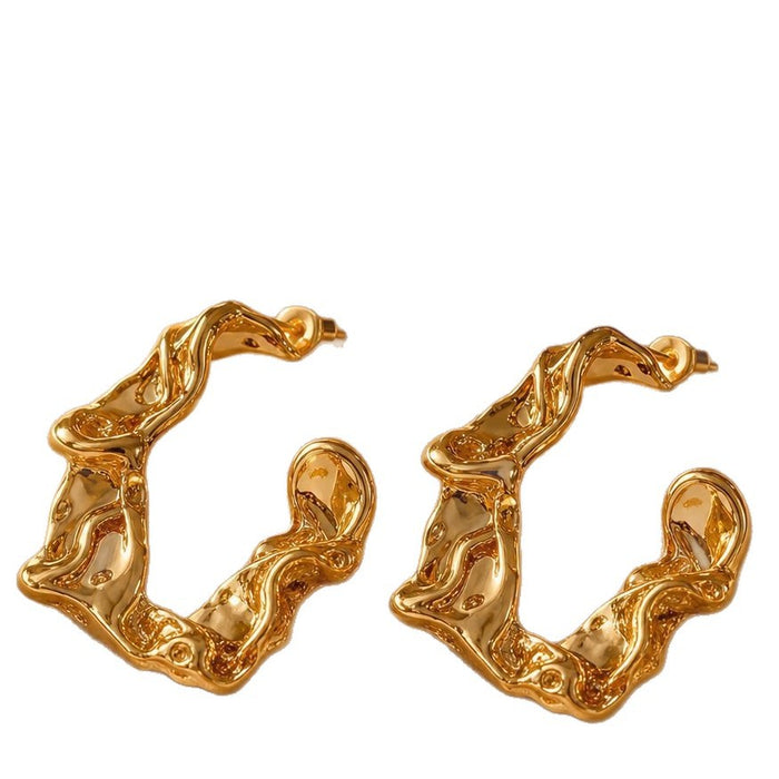 Wholesale Irregular Pleated C-Shape Earrings Gold Tone Alloy Fashion Accessory