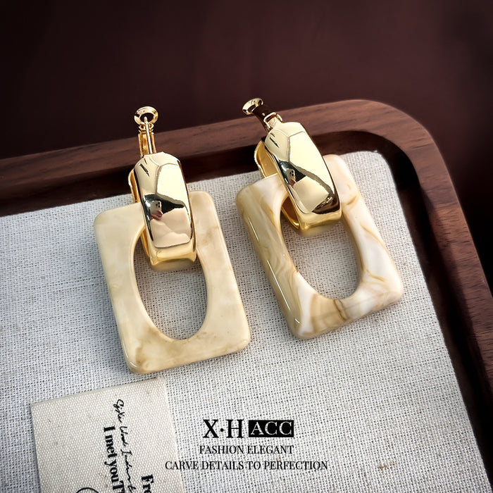 Wholesale Silver Needle  Retro Geometric C- shaped Ear Ring