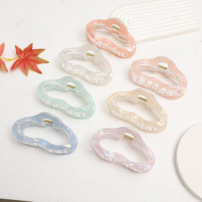Wholesale New style clip with large hollowed out cloud pattern, high-end hair clip, light luxury style wholesale