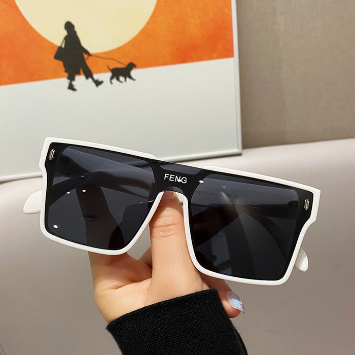 Wholesale Personalized one-piece sunglasses, large frame sunglasses, super cool windproof glasses