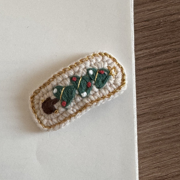 Wholesale Handmade Christmas Tree Dot Wool Hair Clips For Kids Holiday Everyday Styling Hair Accessory