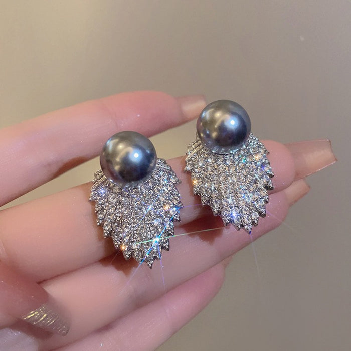 Wholesale Pearl Earrings Elegant Earrings French Design Diamond Tide Earrings