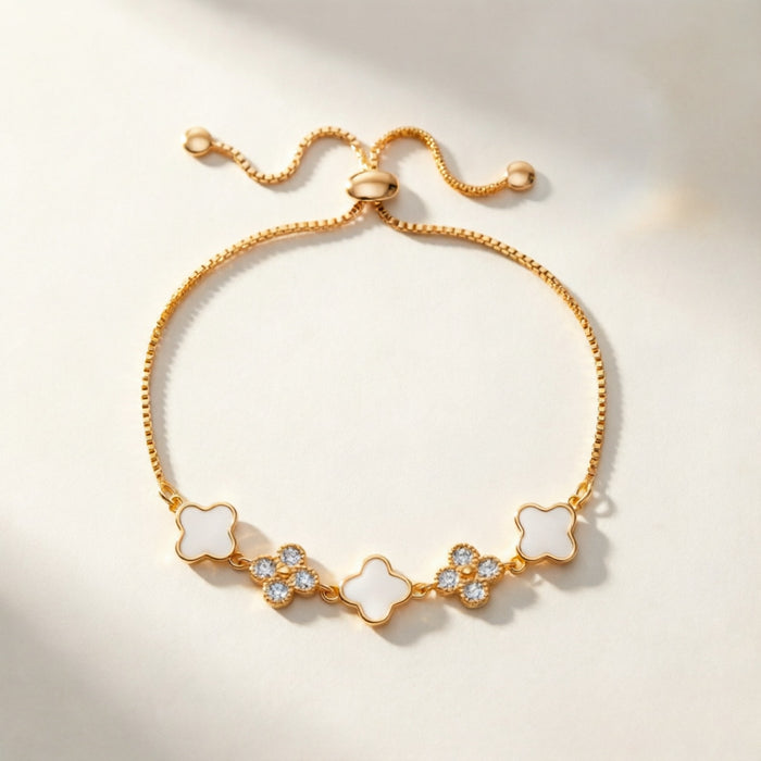 Wholesale Gold Alloy Four Leaf Clover Bracelet With Mother Of Pearl Flower And Zircon Trendy Women S Fashion Accessory Anniversary Gift