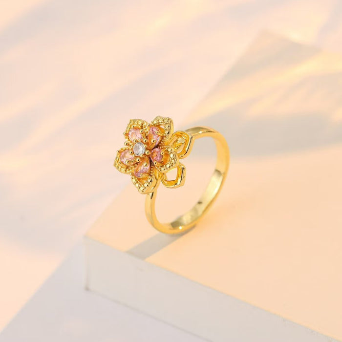 Wholesale Rotating zircon flower necklace, niche fashion new design, pendant temperament, titanium steel necklace