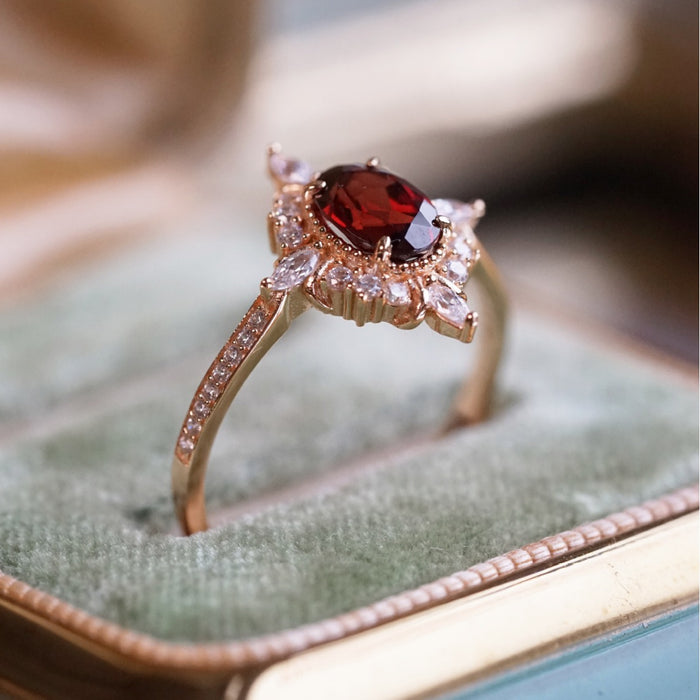 Wholesale Design a niche retro atmospheric anti natural ring